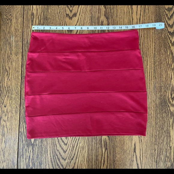 Nollie (PacSun) XL red bodycon skirt - Picture 4 of 9